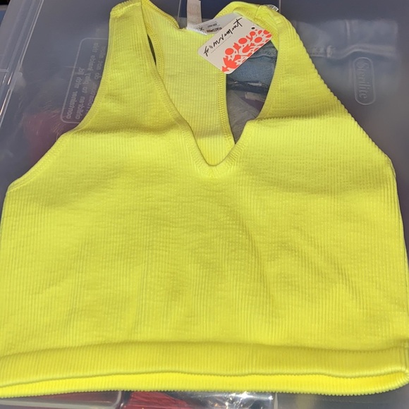 NWT Free People Throw Crop woman’s size medium - Picture 2 of 6